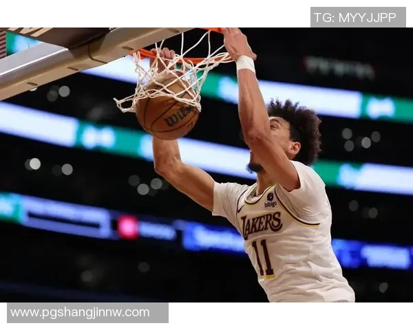 吉莱斯皮表现出色6投3中罚球4中3贡献11分9板2助助力球队胜利